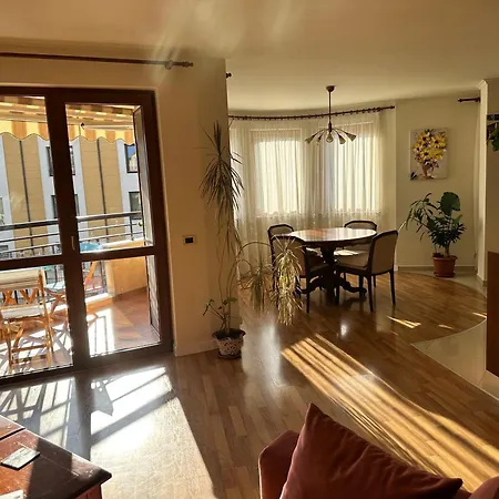 Thermae Heritage With Garage Apartamento Varna
